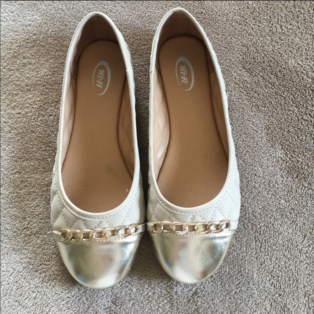 WI-FI Sand Toe Cap Flat